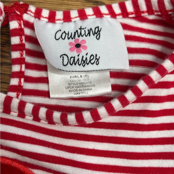 Counting Daisies Tulle Santa Appliqué Dress - Picture 5 of 13